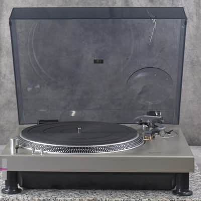Technics SL-1200 First Model Direct Drive Player System In Very Good Condition image 2