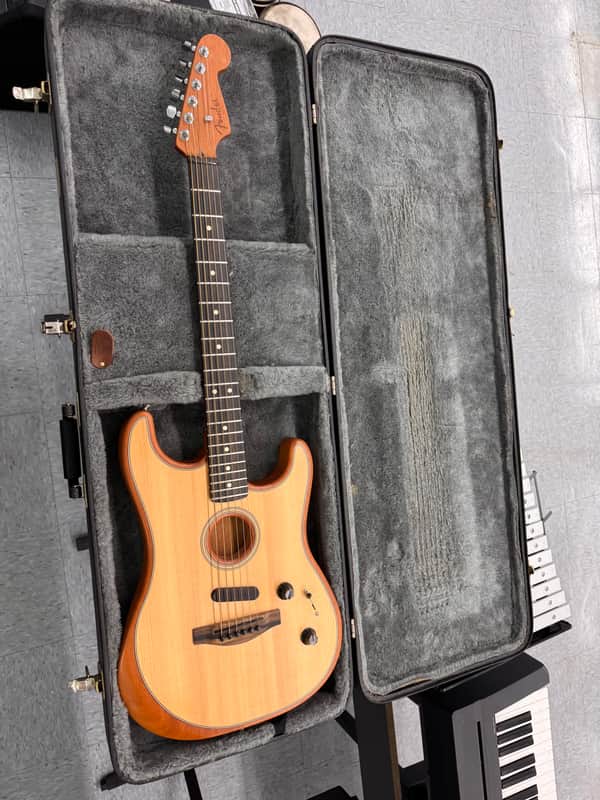 Fender American Acoustasonic Stratocaster 2020 - Present - Natural