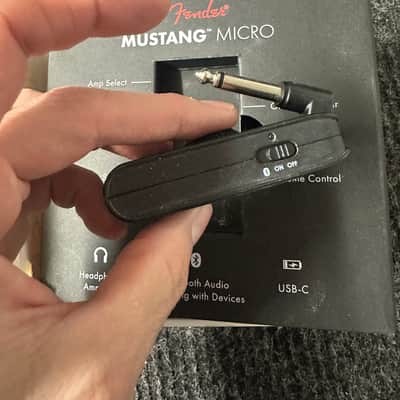 Fender Mustang Micro Guitar Headphone Amp 2021 - Present - Black image 3