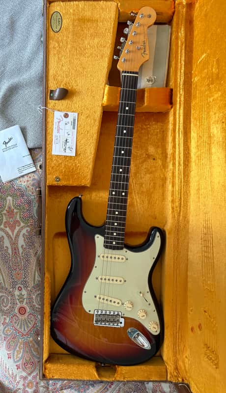 ギター Fender American Vintage 62 Stratocaster Fender American Vintage '62 Stratocaster | Reverb España