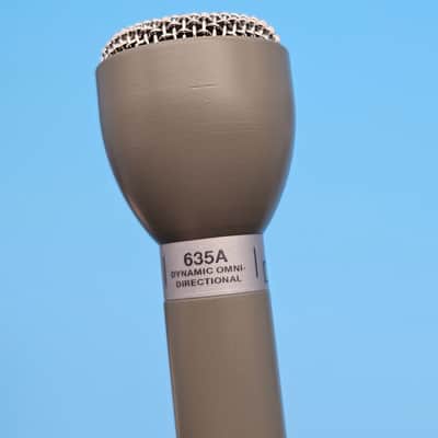 ☆Mint 2023 Electro-Voice 635A Omnidirectional Dynamic Microphone w/ Mic Clip and Box image 3