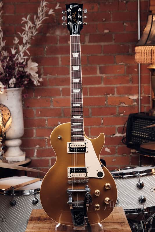 2012 Gibson Les Paul Classic - Goldtop with Bigsby! image 1