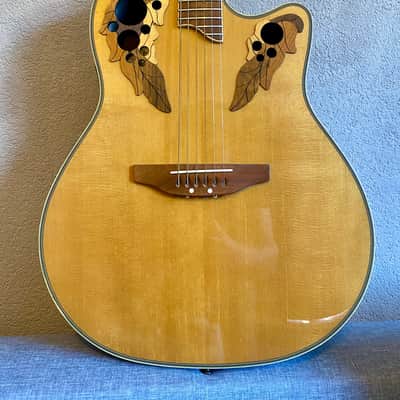 OVATION Celebrity Deluxe Cutaway (Model CC-268) acoustic guitars