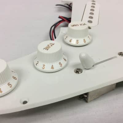 Stratocaster Style Loaded Pickguard White image 3