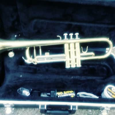 Anthem TP-713-307 Student Trumpet Gold Lacquer with Yamaha 11B4 Mouthpiece image 1