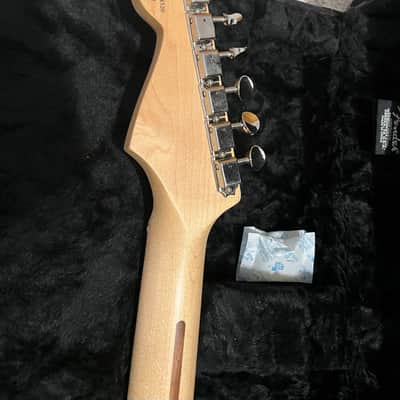 Heavy relic Fender Buddy Guy Artist Series Signature Stratocaster 2018 - Black with Polka Dots with Dimarzio and lace sensor pickup image 10