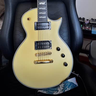 ESP LTD EC-1000T CTM 2022 - Present - Vintage Gold Satin