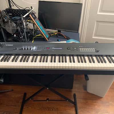 Yamaha MX88 Synthesizer 2017 - Present - Black