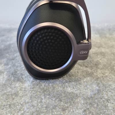 Cleer NEXT – Audiophile Open-Back Headphones – Excellent w/ Original Box, Manuals, Cable & Leather Bag image 3