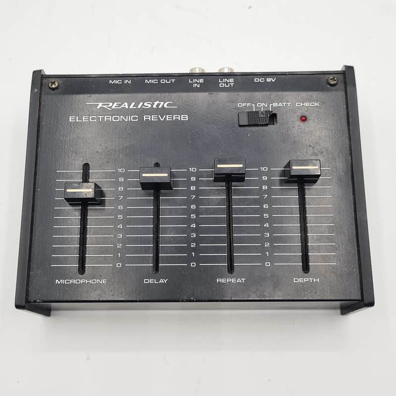 Realistic 32-1110 Desktop Electronic Reverb / Delay  image 1