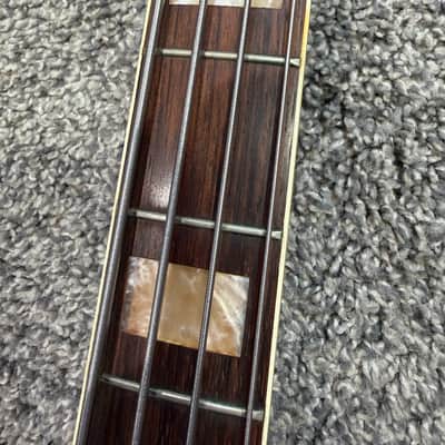 Fender Coronado Bass II 1967 - 1969 - Sunburst image 4
