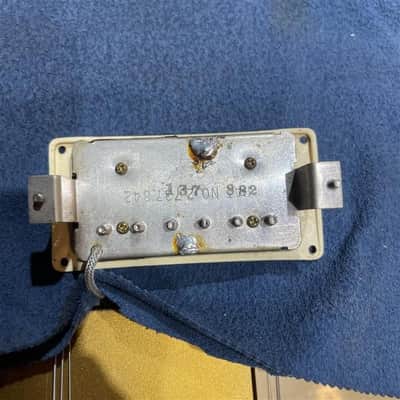 Gibson /Les Paul Standard Gold Top 30th Anniversary -1982- [A0069] (01/20) image 17