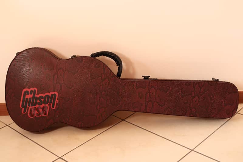 Gibson SG Voodoo Hardshell Case 2002-2004 image 1