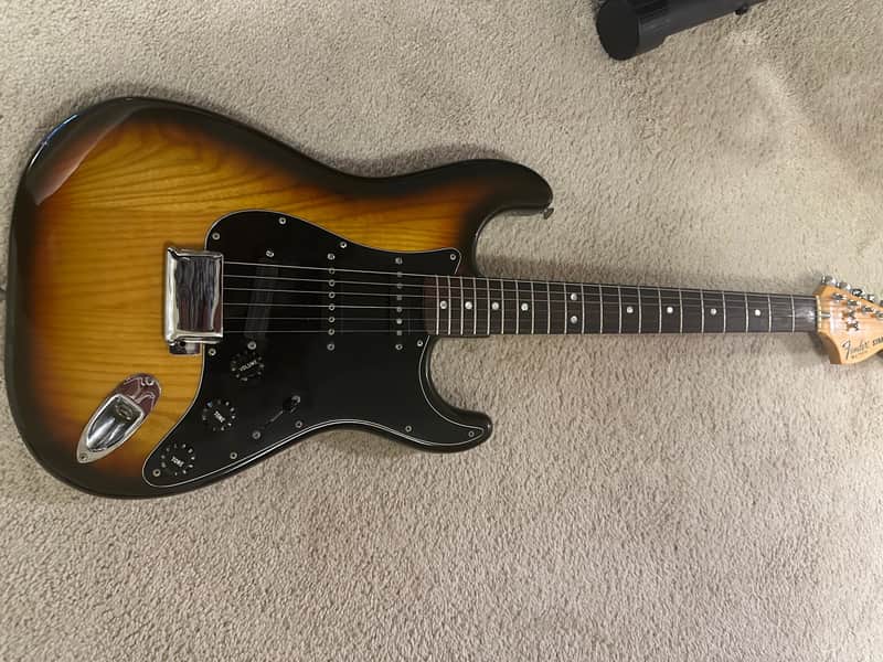 Fender Stratocaster 1979 - sunburst image 1