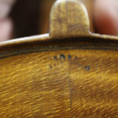An Antique Unmarked German Made ? Full Size 4/4 Violin, Bow & Original Wood Case # 12 V image 9
