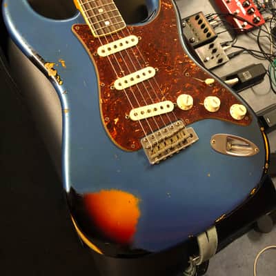 Fender Stratocaster Custom Shop 1960 Relic Limited Edition LP Blue/Sunburst 2016 - Lake Placid Blue over Sunburst image 2