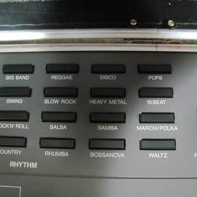 Yamaha PSR-21 With Hardshell molded Case 80's Black image 5