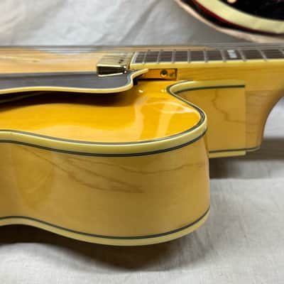 Epiphone Emperor Regent Archtop Hollowbody Guitar 2011 image 16