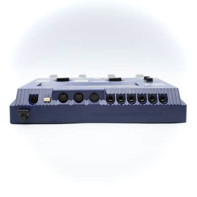 Roland GR-09 Guitar Synthesizer With Power Supply Made in Japan Guitar Effect Pedal ZG26632 image 8