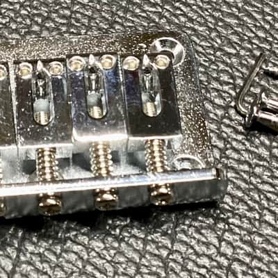 5 String Electric Mandolin Bridge, MORTone BP5 - chrome image 3
