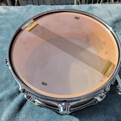 DW Collector's Series Eucalyptus /Maple Exotic HVLT Snare, Natural Satin, 5x14 image 6