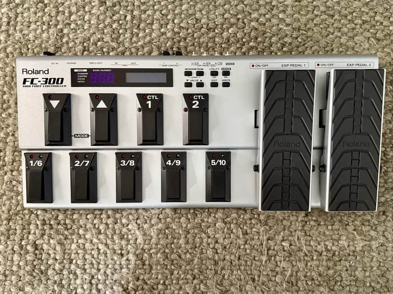Roland FC-300 MIDI Foot Controller 2007 - 2023 - Silver image 1