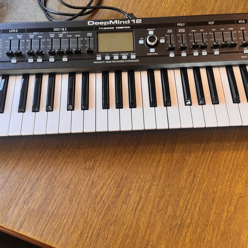 Behringer DeepMind 12 49-Key 12-Voice Polyphonic Analog Synth 2016 - Present - Black image 1