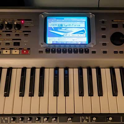 Roland Fantom-S 61-Key - Memory and Storage Fully Expanded -Workstation Keyboard 2003 - 2004 - Silver image 2