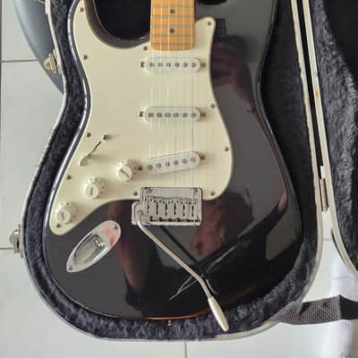 Fender Standard 1998  black GAUCHER LEFT HANDED image 11