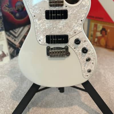 G&L F-100 Series II - Comes with Hardshell Case - 1980 - White Refin image 6