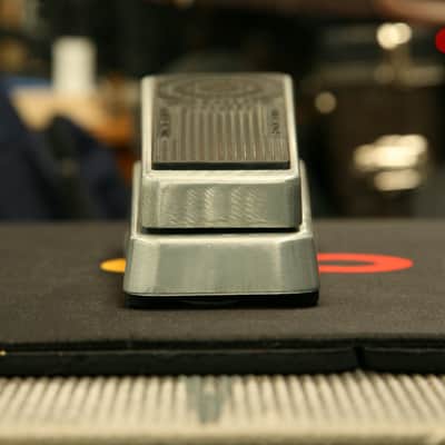 Dunlop ZW45 Zakk Wylde Signature Cry Baby Wah image 7