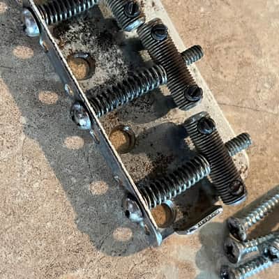 1958-64 Fender Musicmaster guitar bridge Duo Sonic image 2