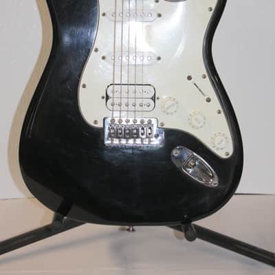 Starcaster Strat By Fender 6 String Electric Guitar With Gig Bag image 2