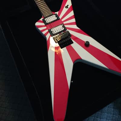 Rare Dean MkH Matt Heafy Signature ML Guitar Mint Condition Rising