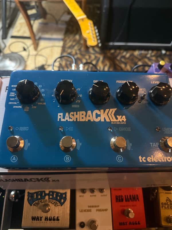TC Electronic Flashback 2 x4