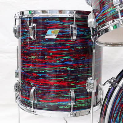 VINTAGE LUDWIG 70s 22,12,13,16 3ply Mahogany/Poplar/Maple w/Maple RF Psychedelic Red image 2