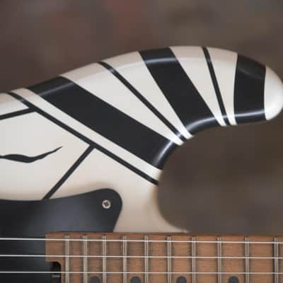 EVH Striped Series ’78 Eruption - White with Black Stripes Relic image 9