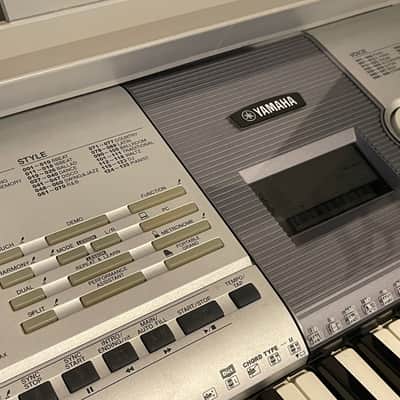Yamaha PSR-295 Portatone 61-Key Touch-Sensitive Musical Keyboard image 2