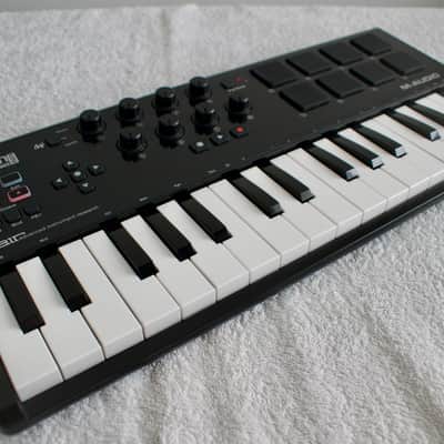 M-Audio Axiom Air Mini 32 Key USB MIDI Keyboard Controller 2010s - Black image 4