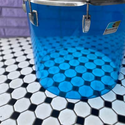 Ludwig 16x13" Blue Vistalite Tom. 1970s - Acrylic image 3