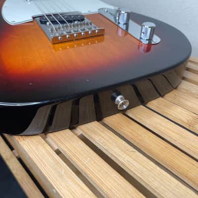 Fender Telecaster MIM 2018 Guitar - Tobacco Burst image 9