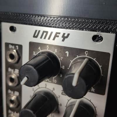 Unify Circuit Abbey - 4-Channel Stereo Mixer with Line-Level Ouptut option - 2010s - Silver image 2