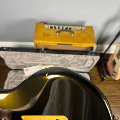 Fender American Ultra Stratocaster 2022 - Texas Tea image 7