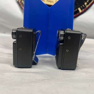 Xvive U4 Wireless In-Ear Monitor System - 2 Transmitters, 2 Receivers image 4