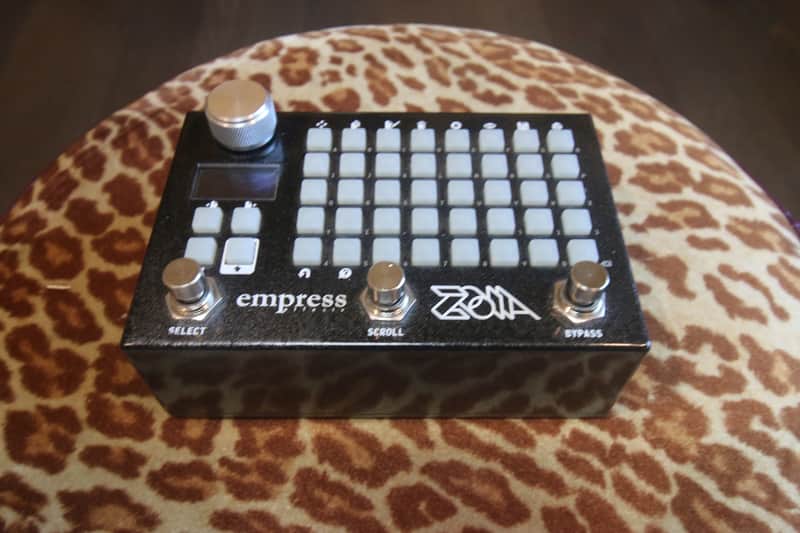 Empress Zoia Compact Grid Controller 2010s - Black image 1