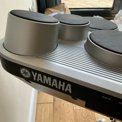 Yamaha DD-65 8-Pad Tabletop Electronic Drum Set 2015 - Silver image 5