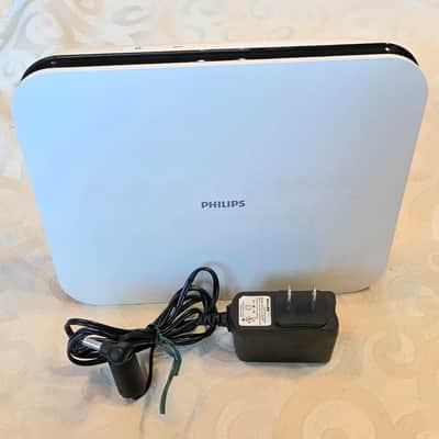 Philips Philips PD700/37 White Black 7 Inch LCD Screen Portable DVD Player. image 11