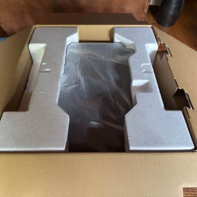 Pioneer CDJ-3000 (Pair) - Excellent condition, boxed image 10
