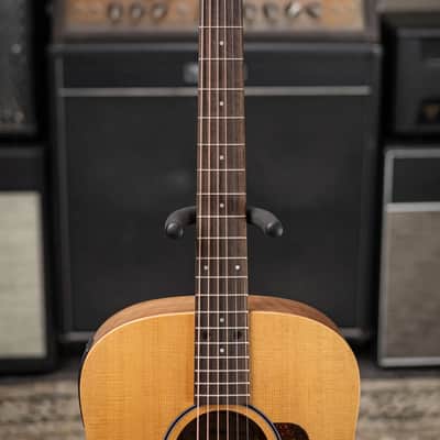 Taylor BBTe Big Baby Taylor Acoustic/Electric Guitar with Gig Bag image 4