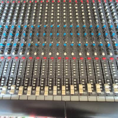 Soundtracs Solo 8 analog console mixer meter bridge 90s image 11
